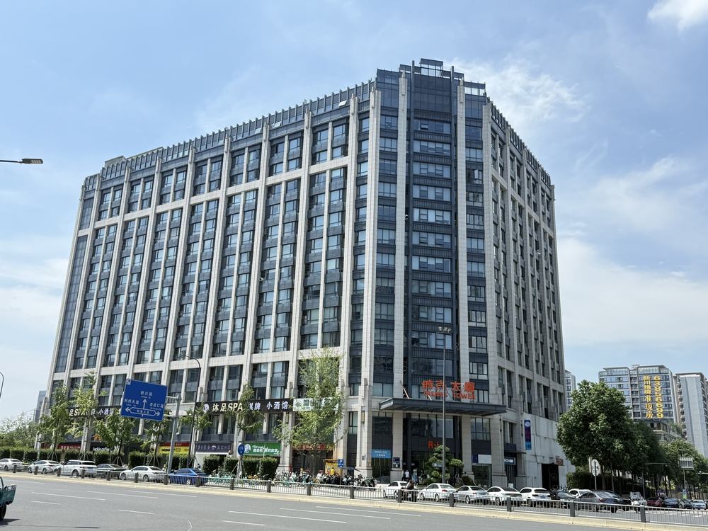 时尚大厦外观图